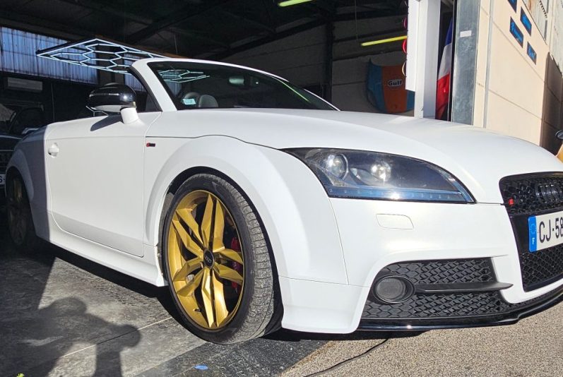 total covering audi tt blanc satine satin frozen vanilla